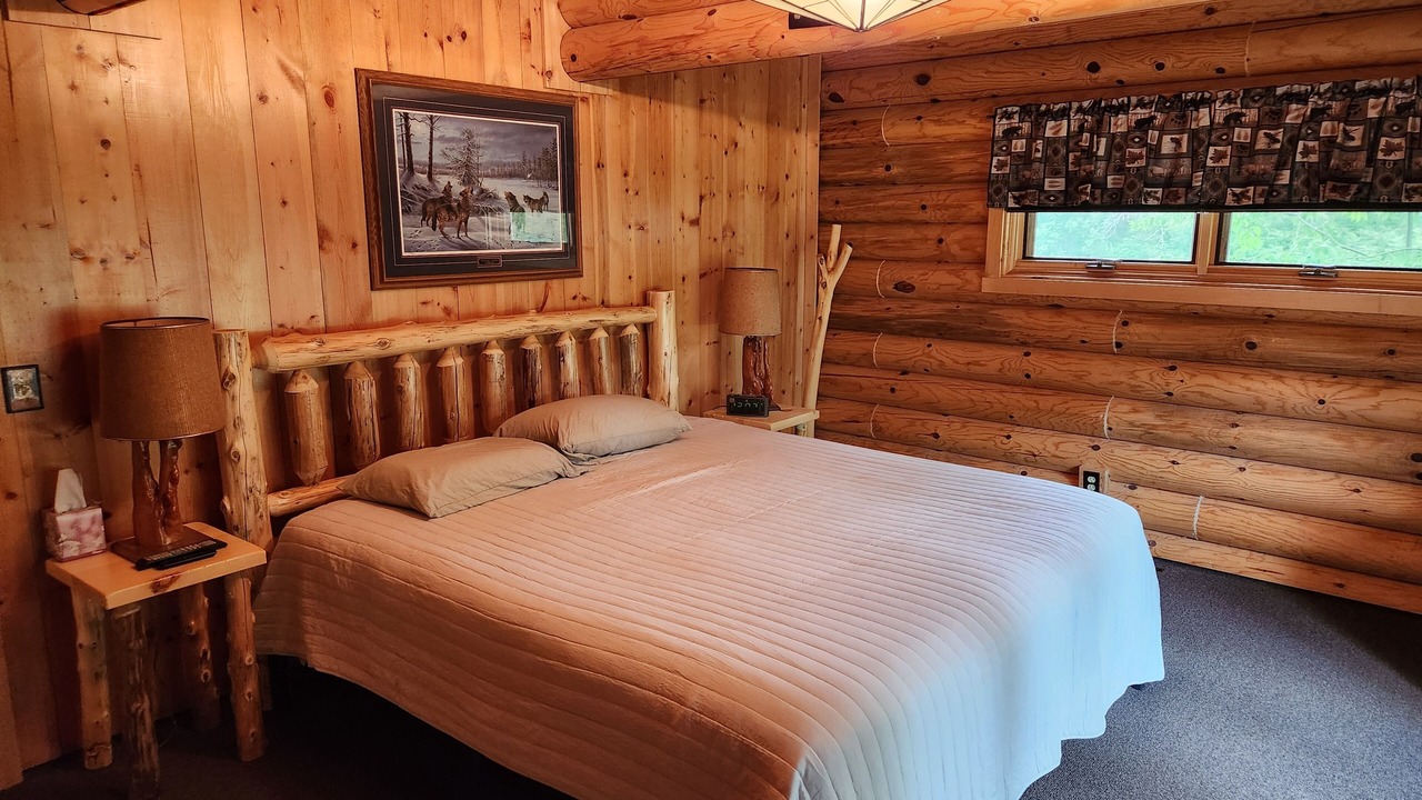 Photo of Bedroom in Shell Lake