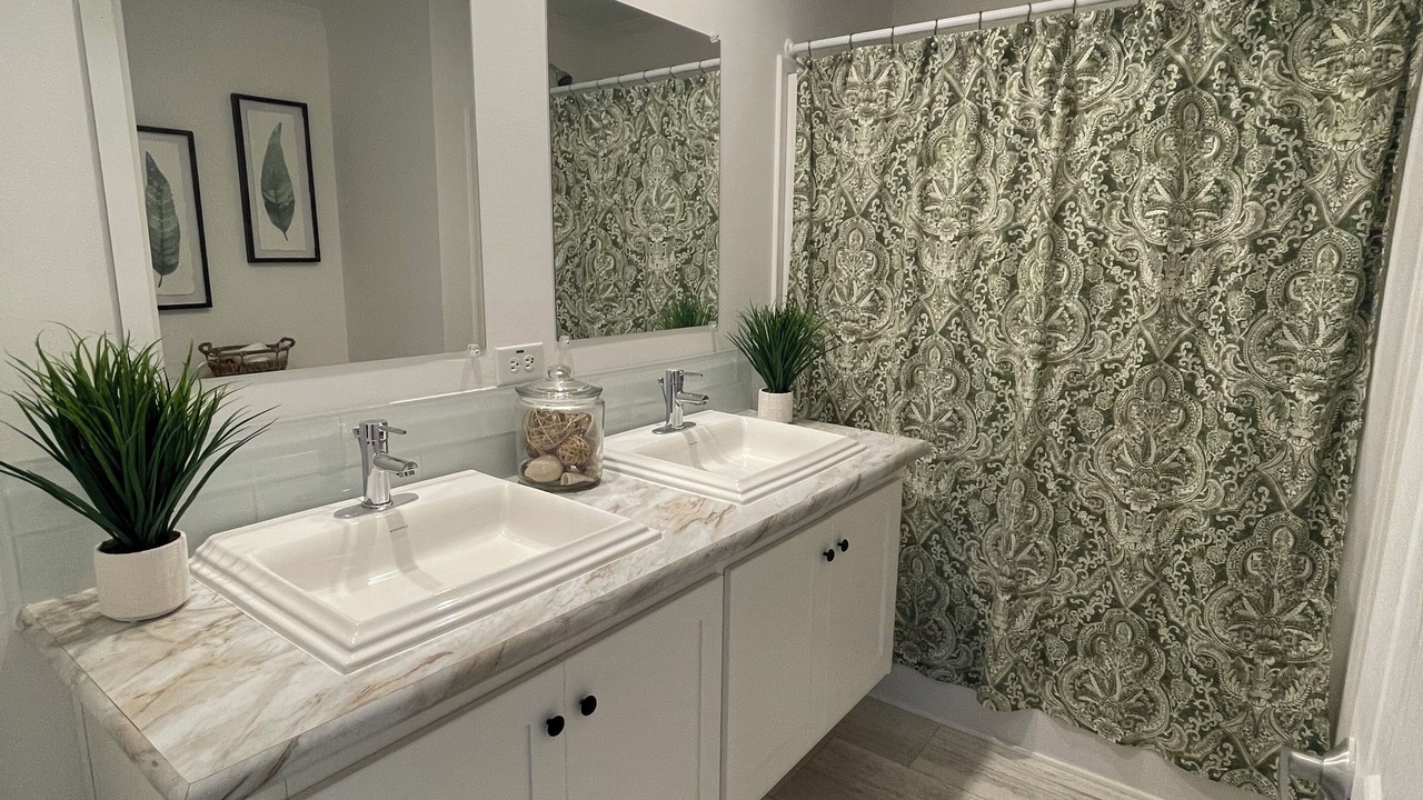 Photo of Bathroom in Mayfield