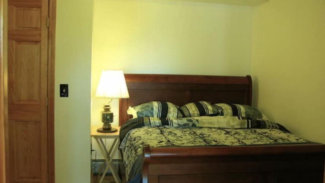 Photo of Bedroom in Waterbury Center