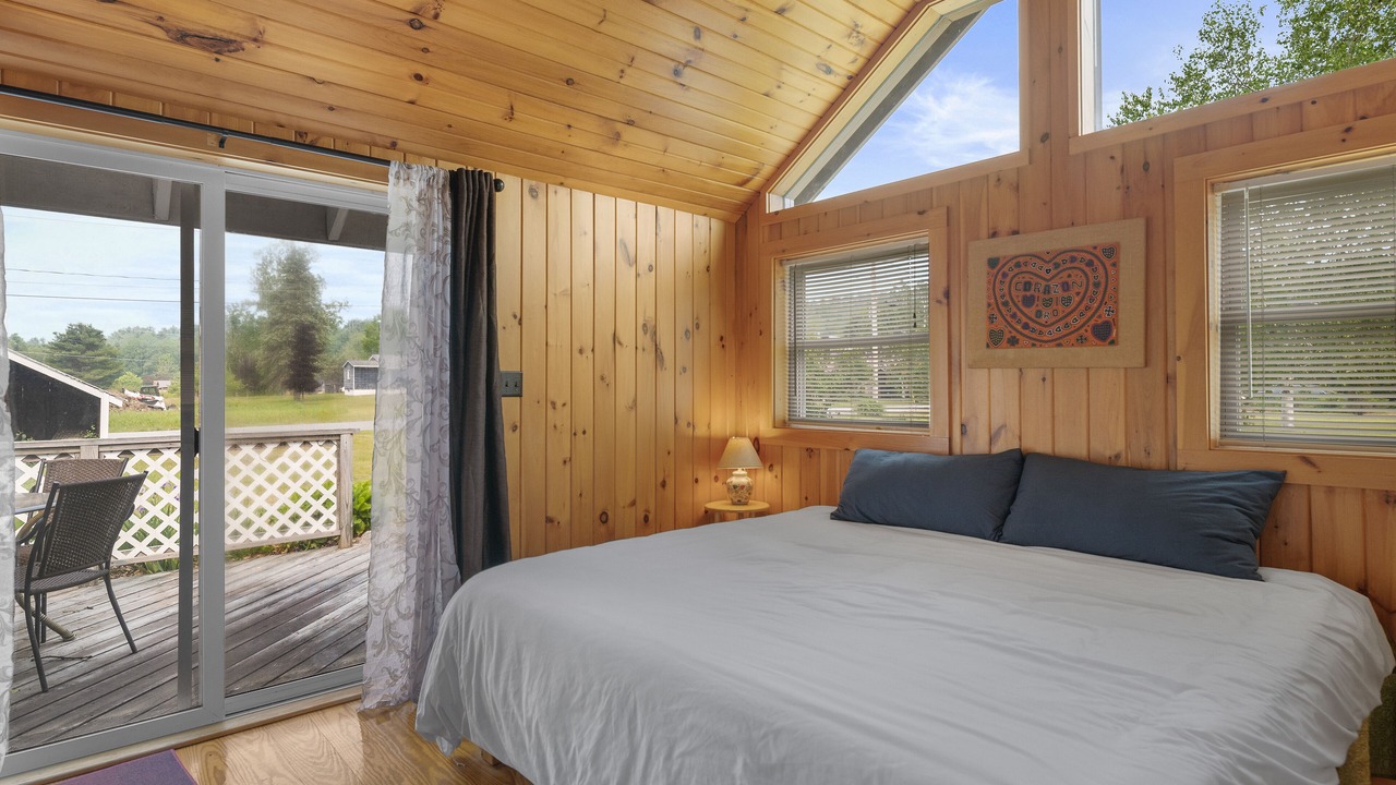Photo of Bedroom in Severance