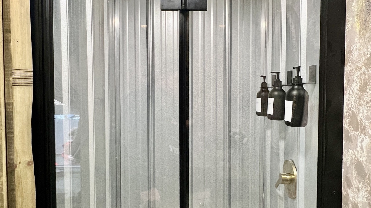 Photo of Bathroom in Mt Lookout