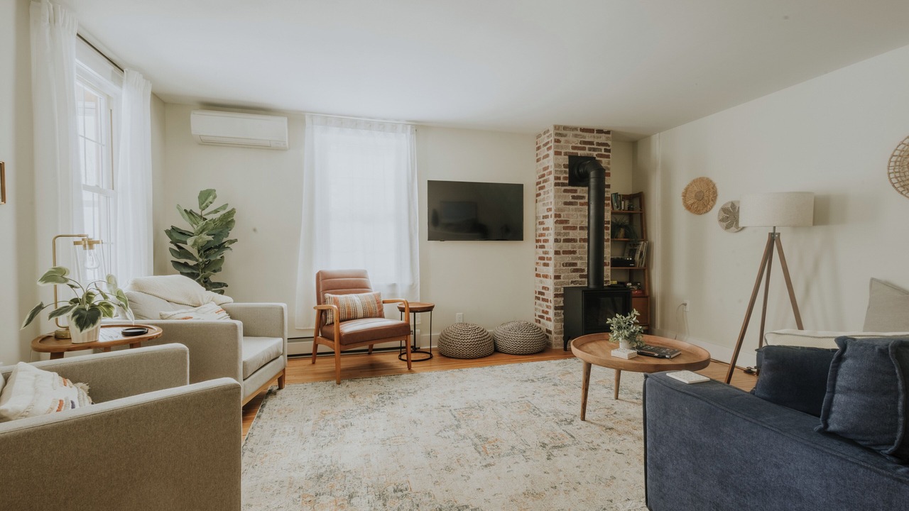Photo of Livingroom in Taylors Falls