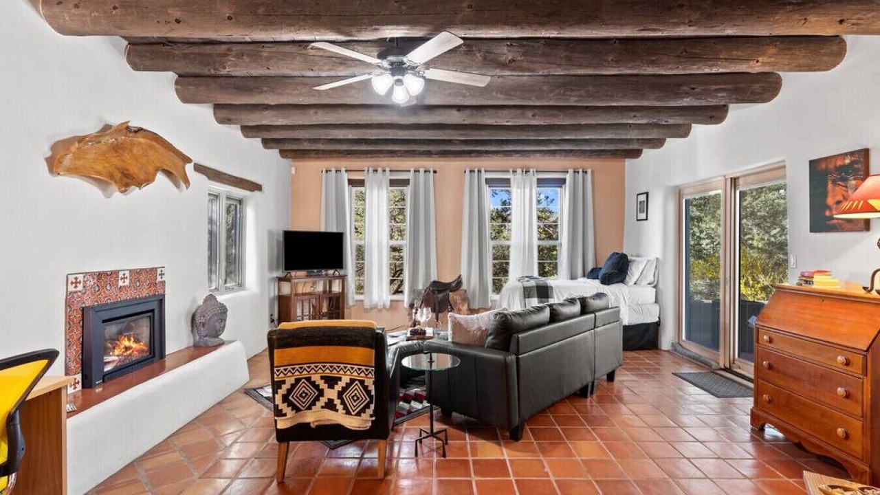 Photo of Livingroom in Santa Fe