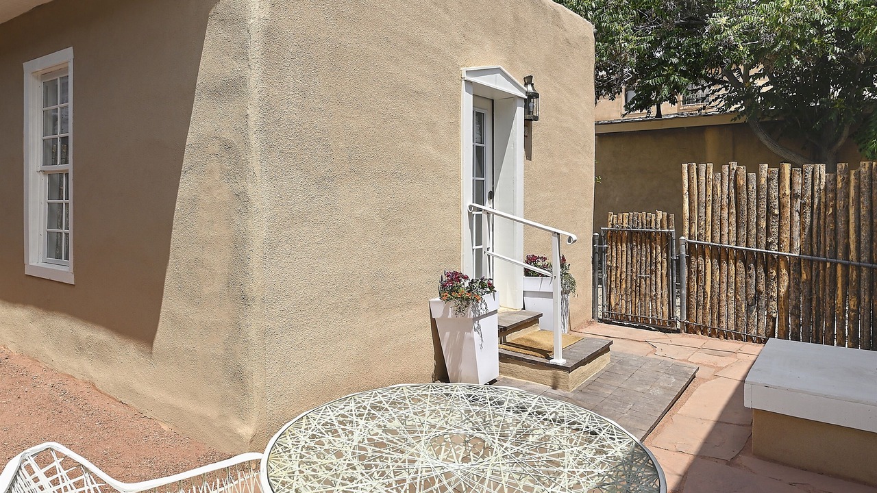 Photo of Patio Balcony in Historic Eastside
