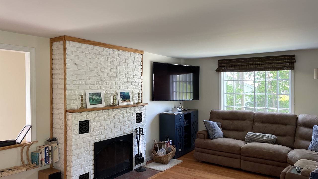 Photo of Livingroom in Lanesborough