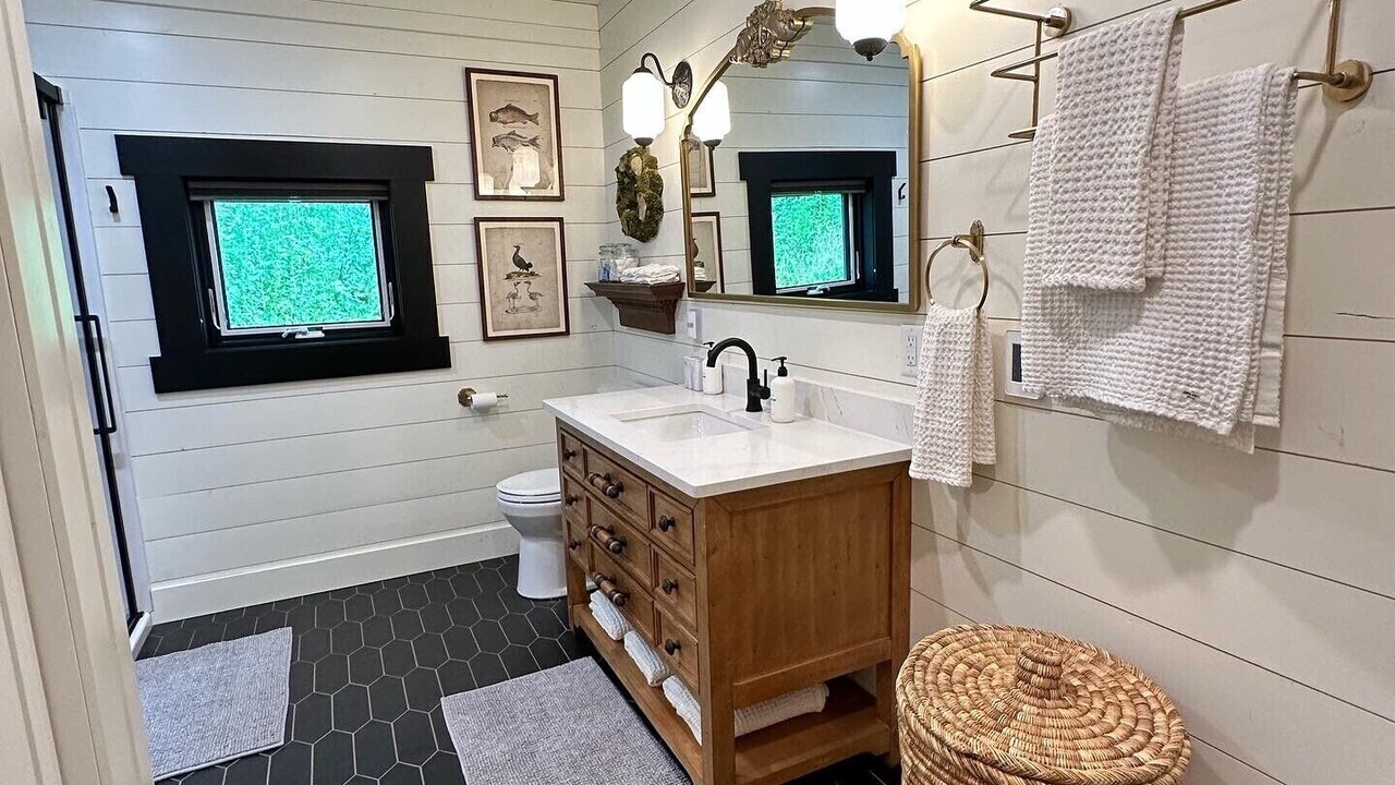 Photo of Bathroom in Ferryville