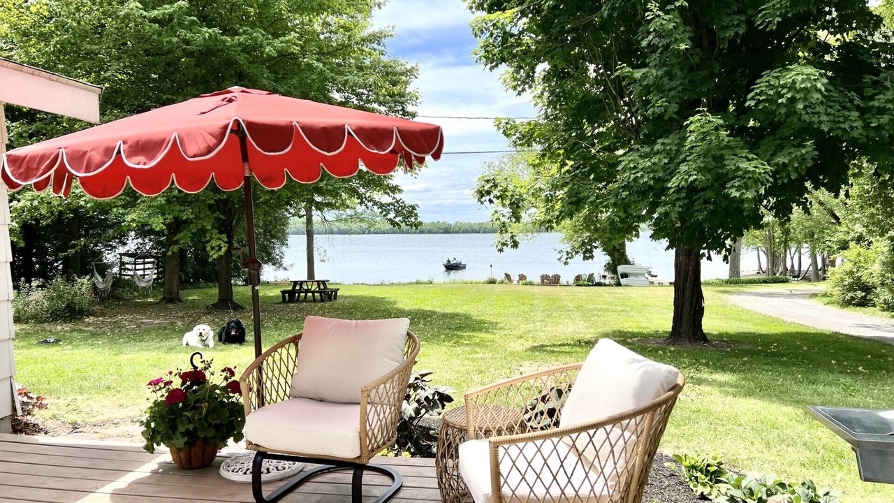 Photo of Patio Balcony in Grand Isle