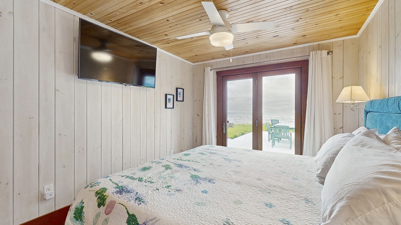 Photo of Bedroom in Isle La Motte