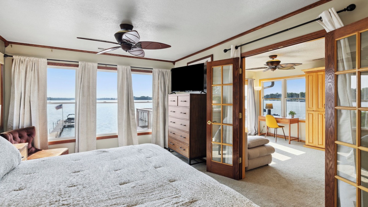 Photo of Bedroom in Forest Lake