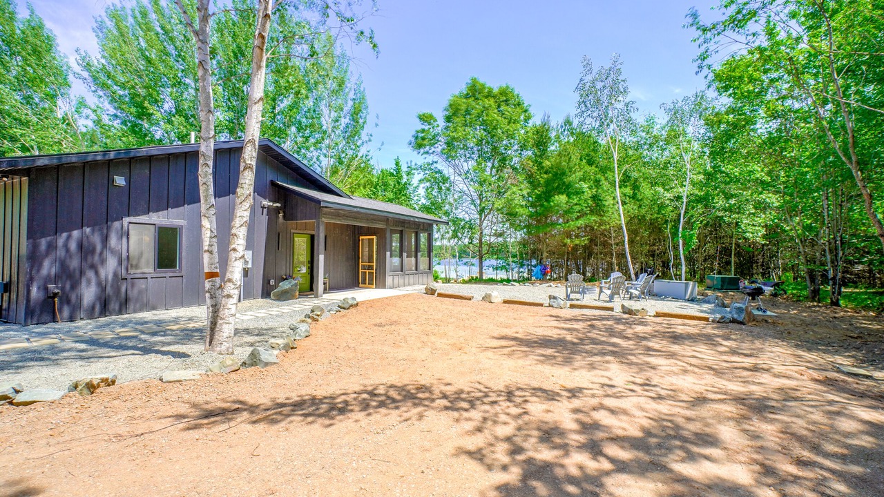 Photo of Outdoor in Siren