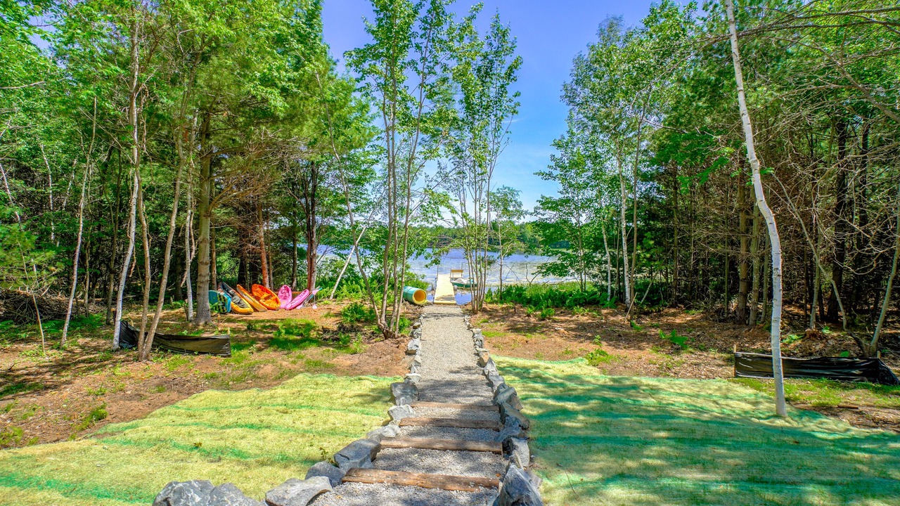 Photo of Outdoor in Siren