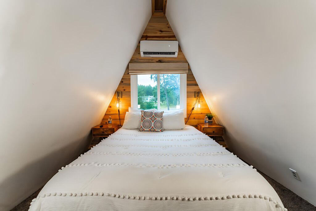 Photo of Bedroom in Friendship