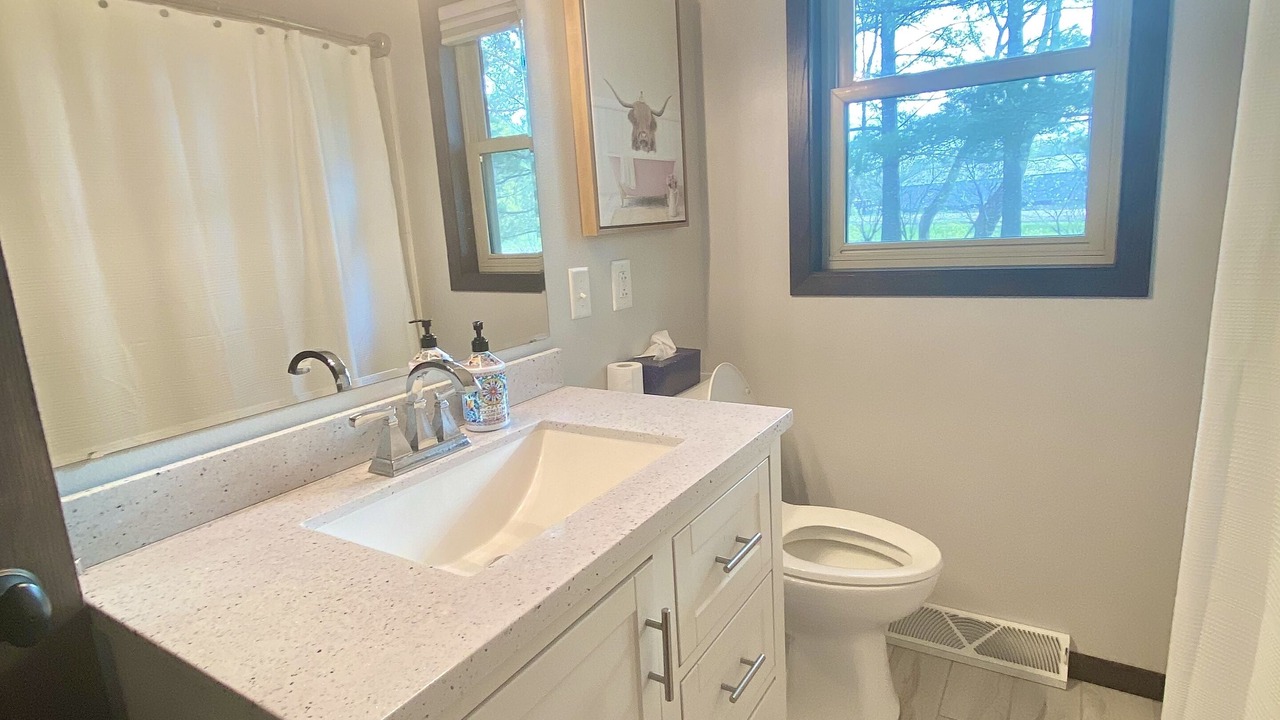 Photo of Bathroom in Alexandria