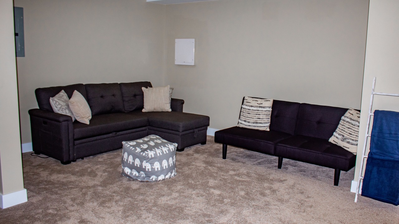 Photo of Livingroom in Crittenden