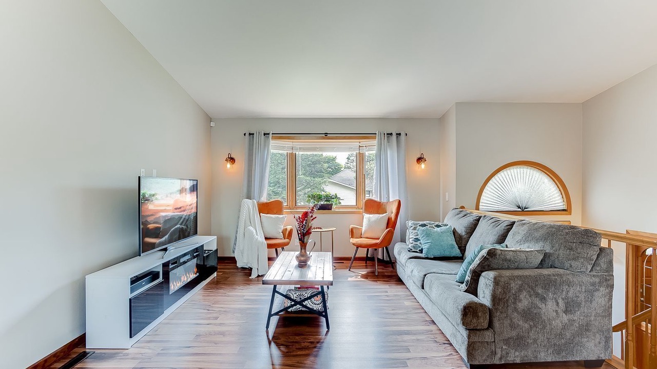 Photo of Livingroom in Eden Prairie