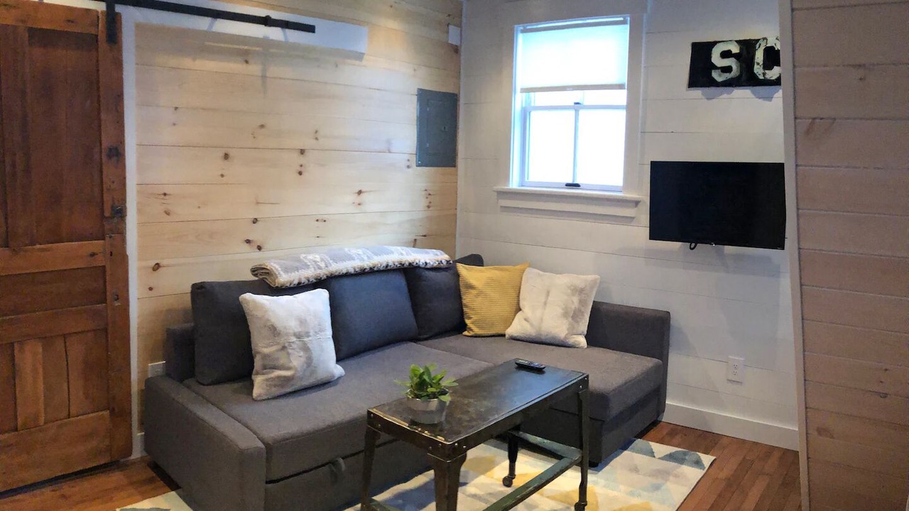Photo of Livingroom in Morristown