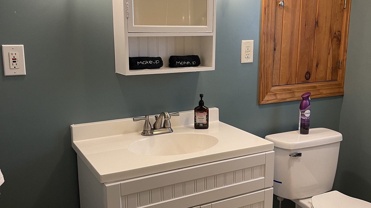 Photo of Bathroom in Wadhams