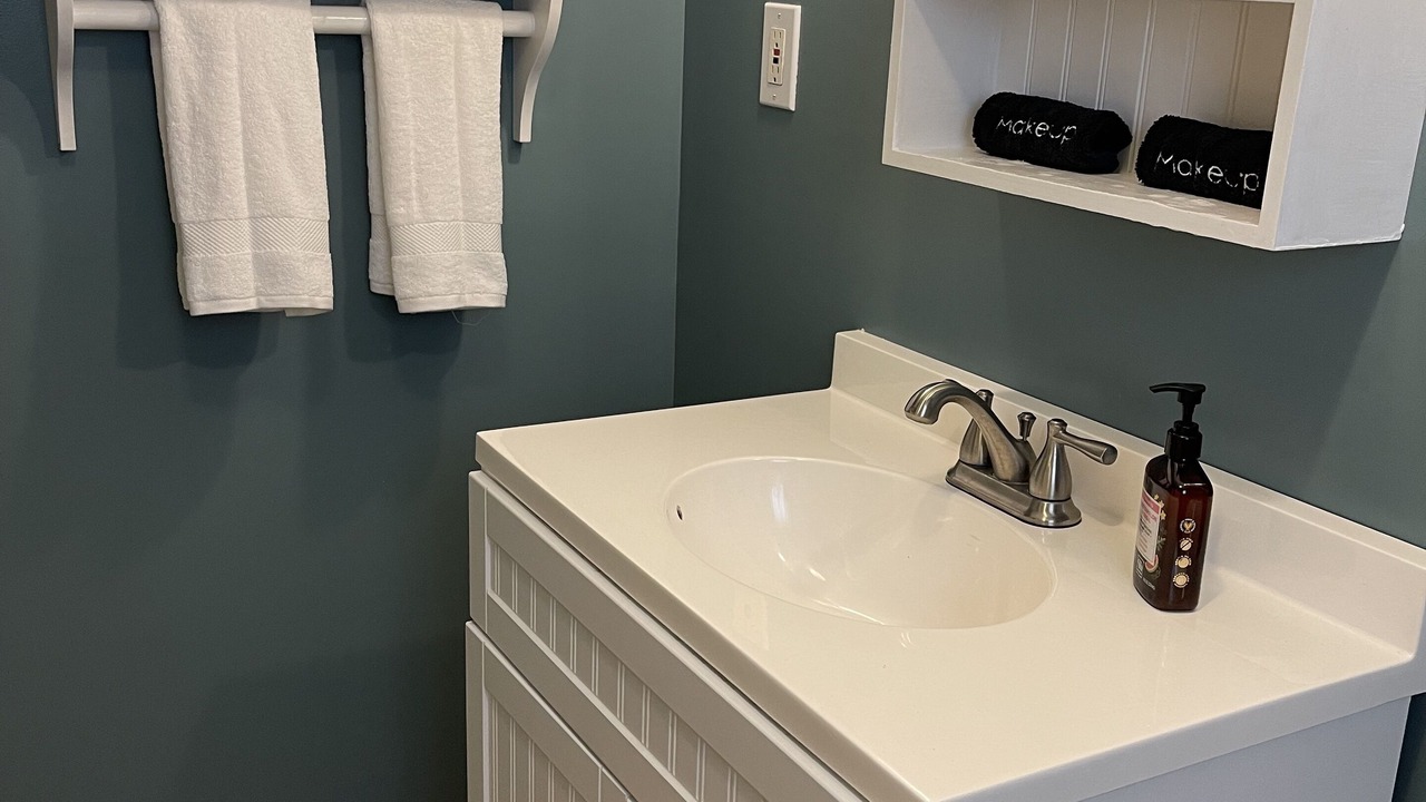 Photo of Bathroom in Wadhams