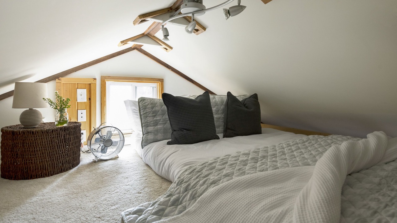 Photo of Bedroom in Morris Park