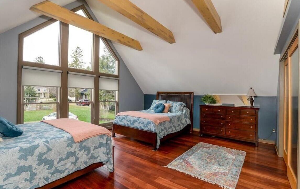 Photo of Bedroom in Peninsula