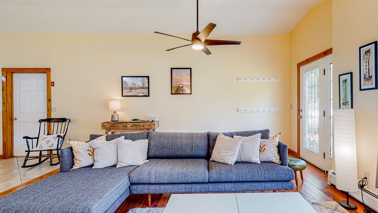 Photo of Livingroom in South Burlington