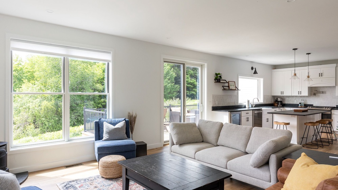 Photo of Livingroom in Waterbury Center