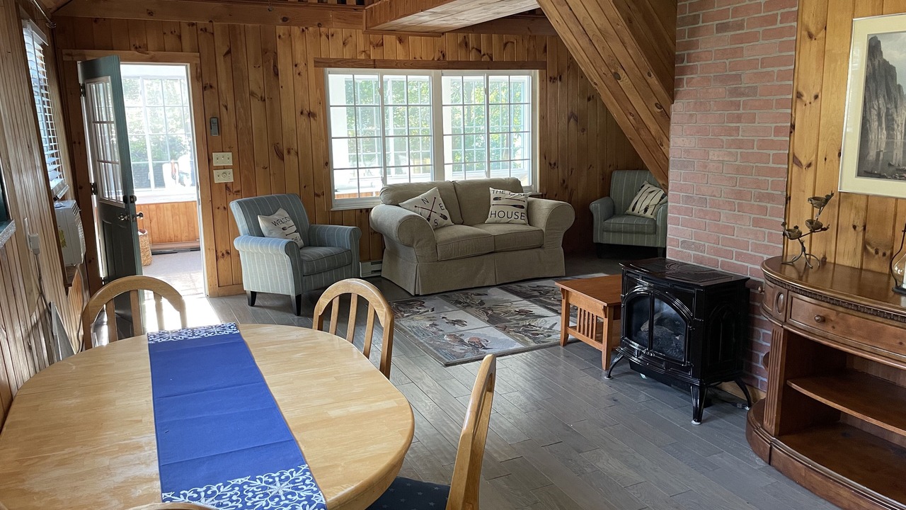 Photo of Livingroom in Bethlehem Village