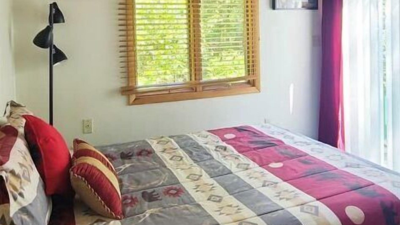 Photo of Bedroom in Town of Bellmont
