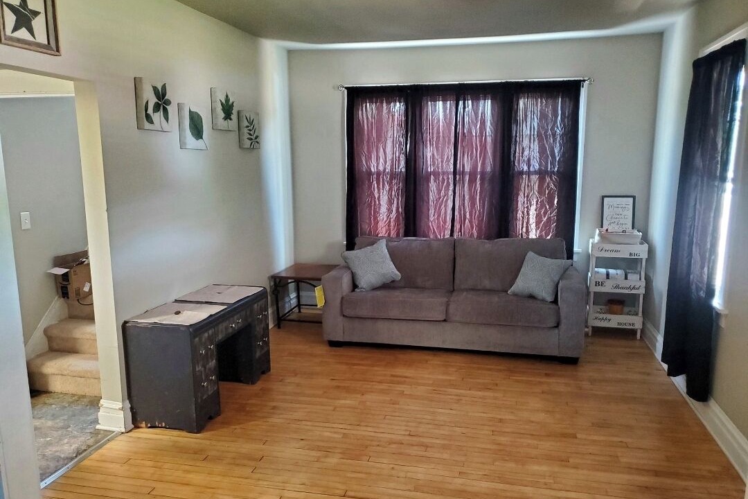 Photo of Livingroom in Hixton