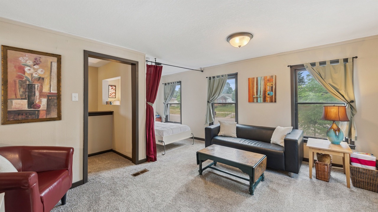 Photo of Bedroom in Lake City