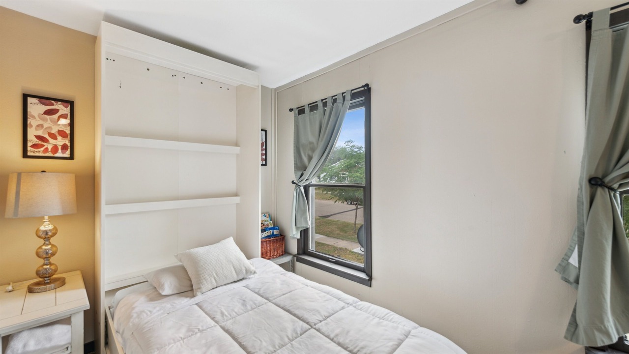Photo of Bedroom in Lake City