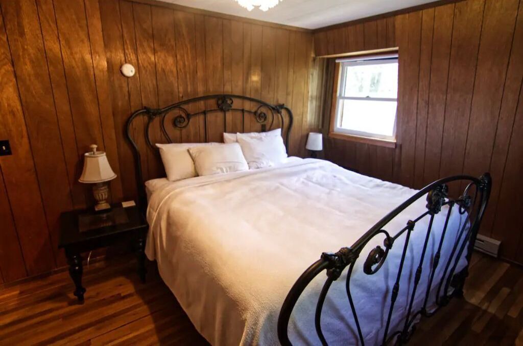 Photo of Bedroom in Mikana