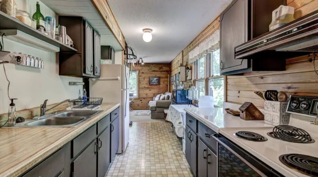 Photo of Kitchen in Mikana