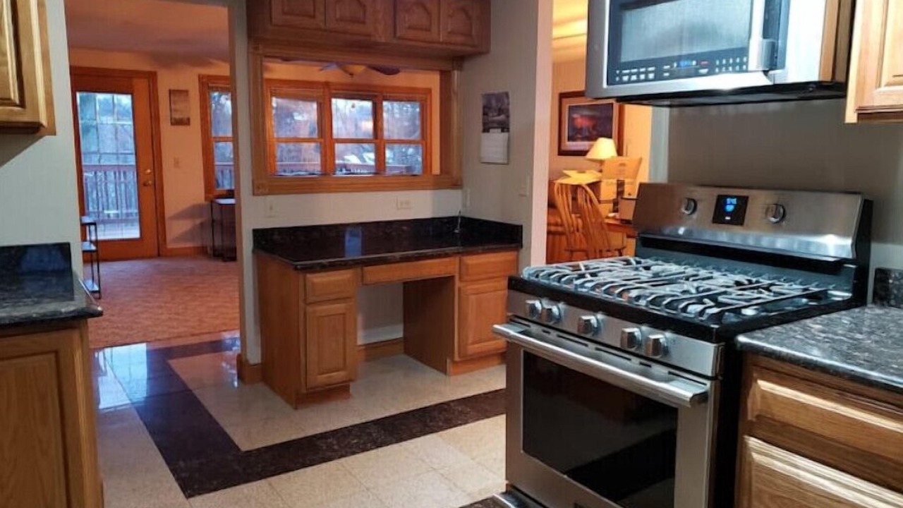 Photo of Kitchen in Crawford County