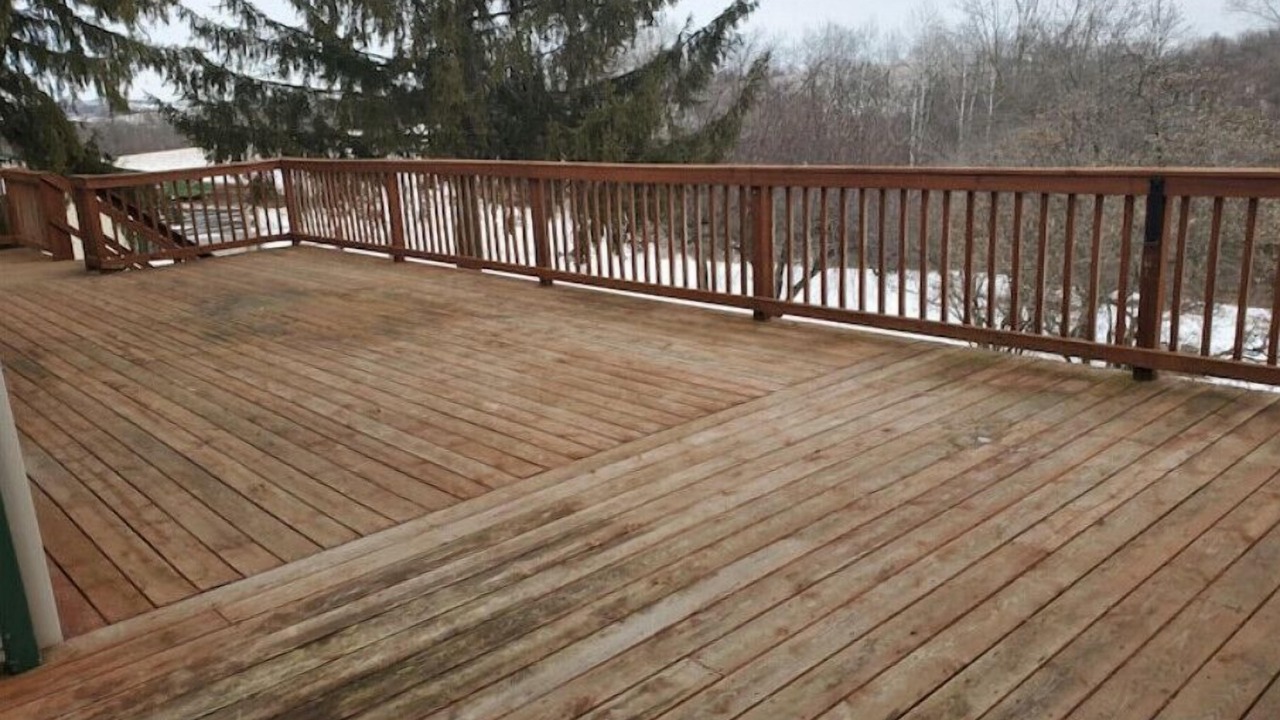 Photo of Patio Balcony in Crawford County