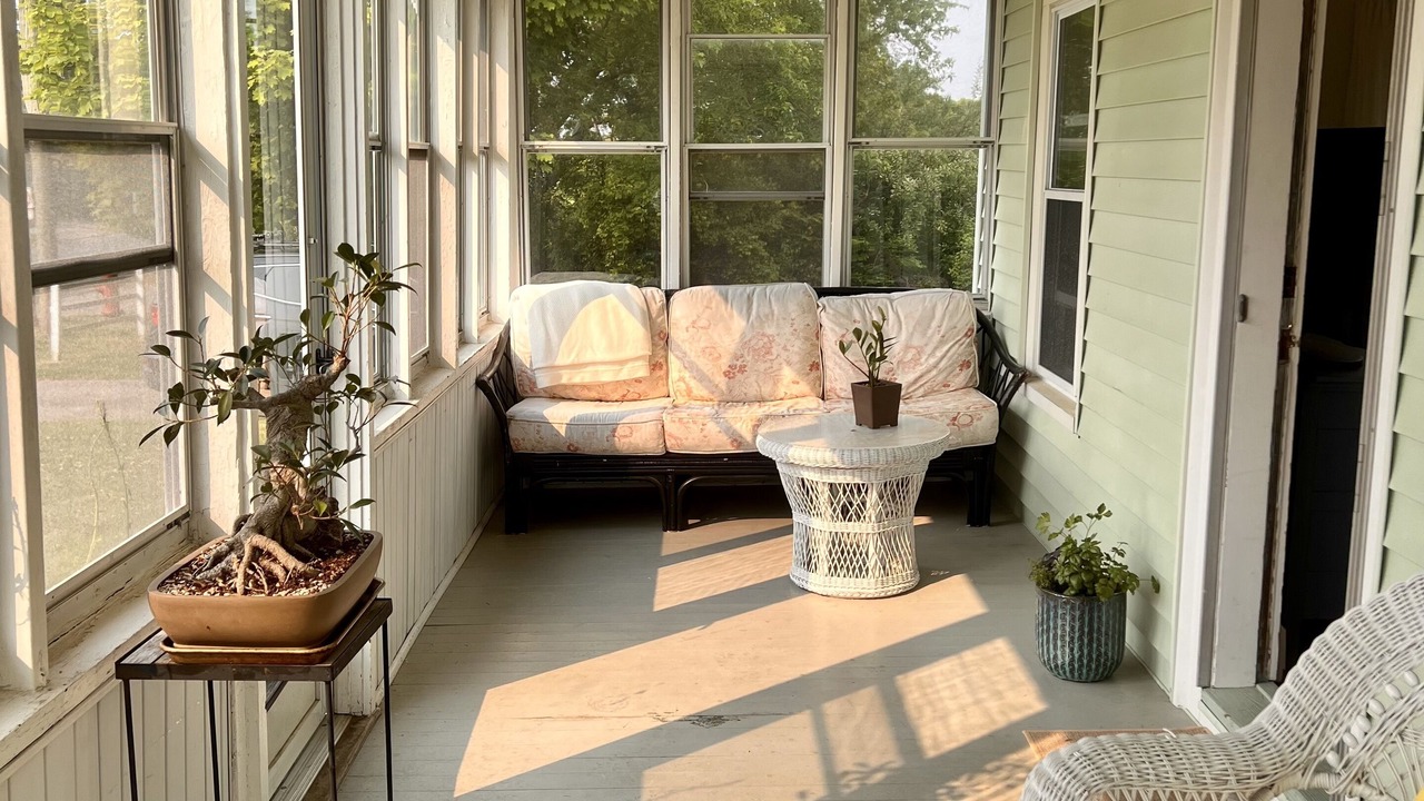 Photo of Patio Balcony in Snug Harbor