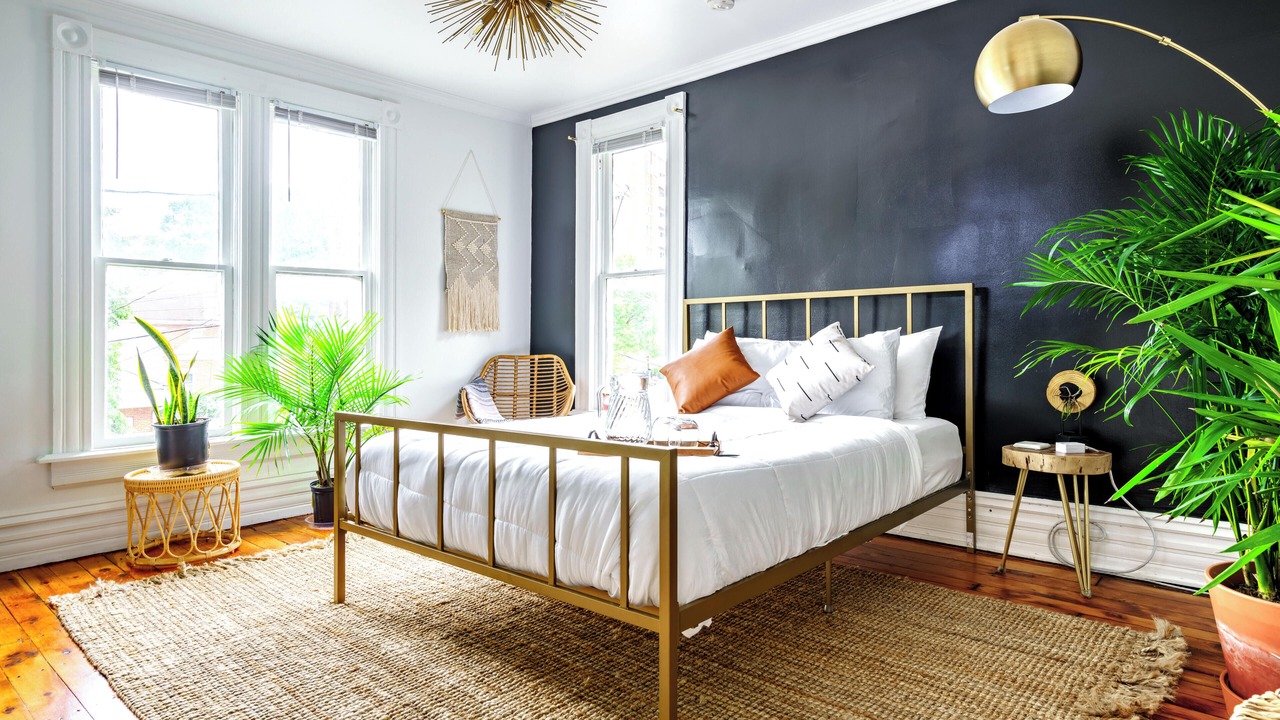 Photo of Bedroom in Victorian Village