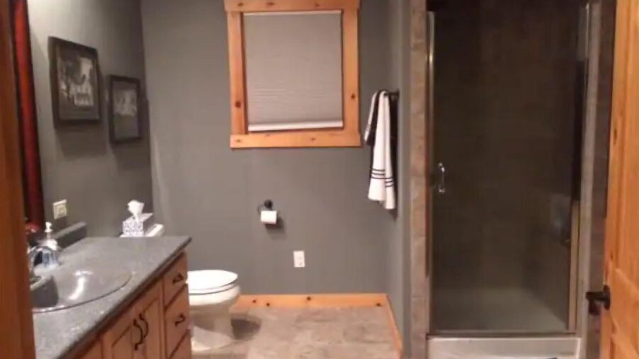 Photo of Bathroom in Amnicon