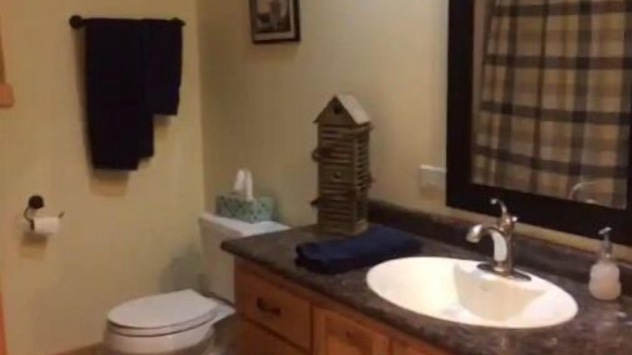 Photo of Bathroom in Amnicon