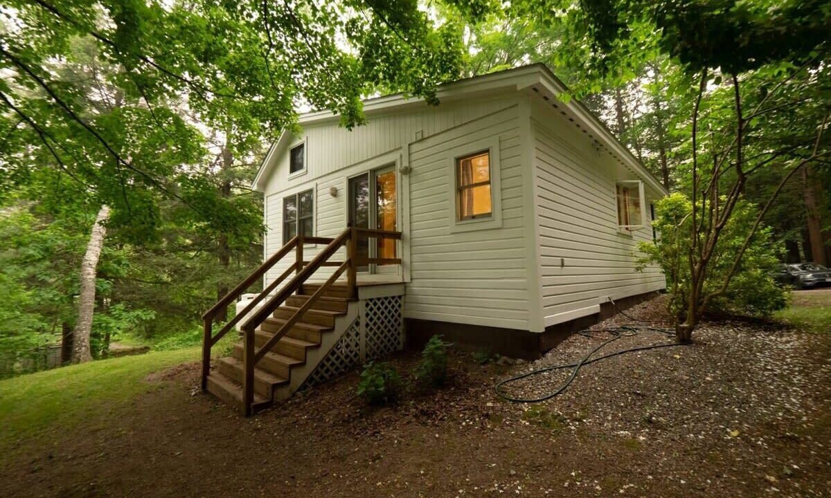 Photo of Outdoor in Canaan