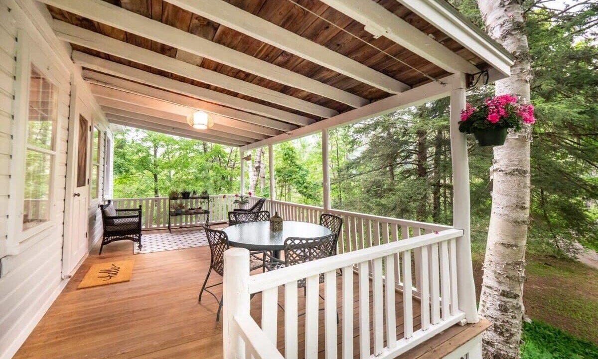 Photo of Outdoor in Canaan