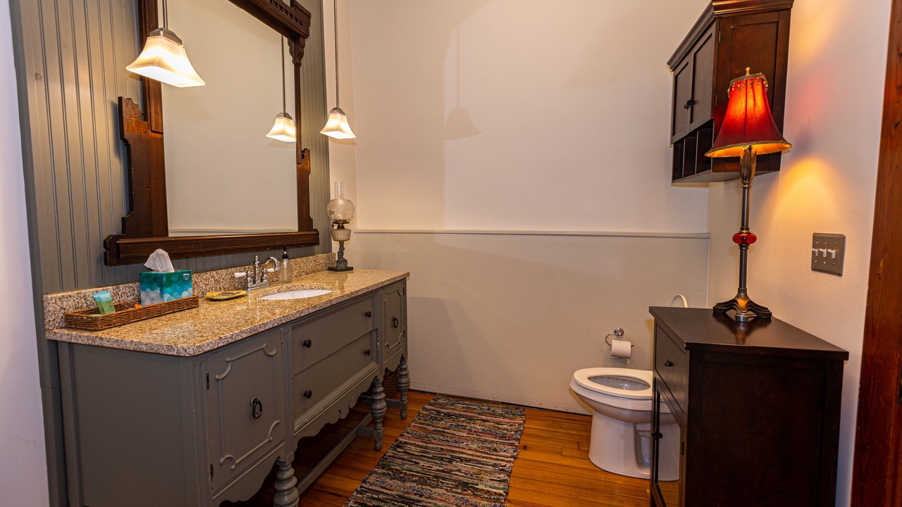 Photo of Bathroom in Alma