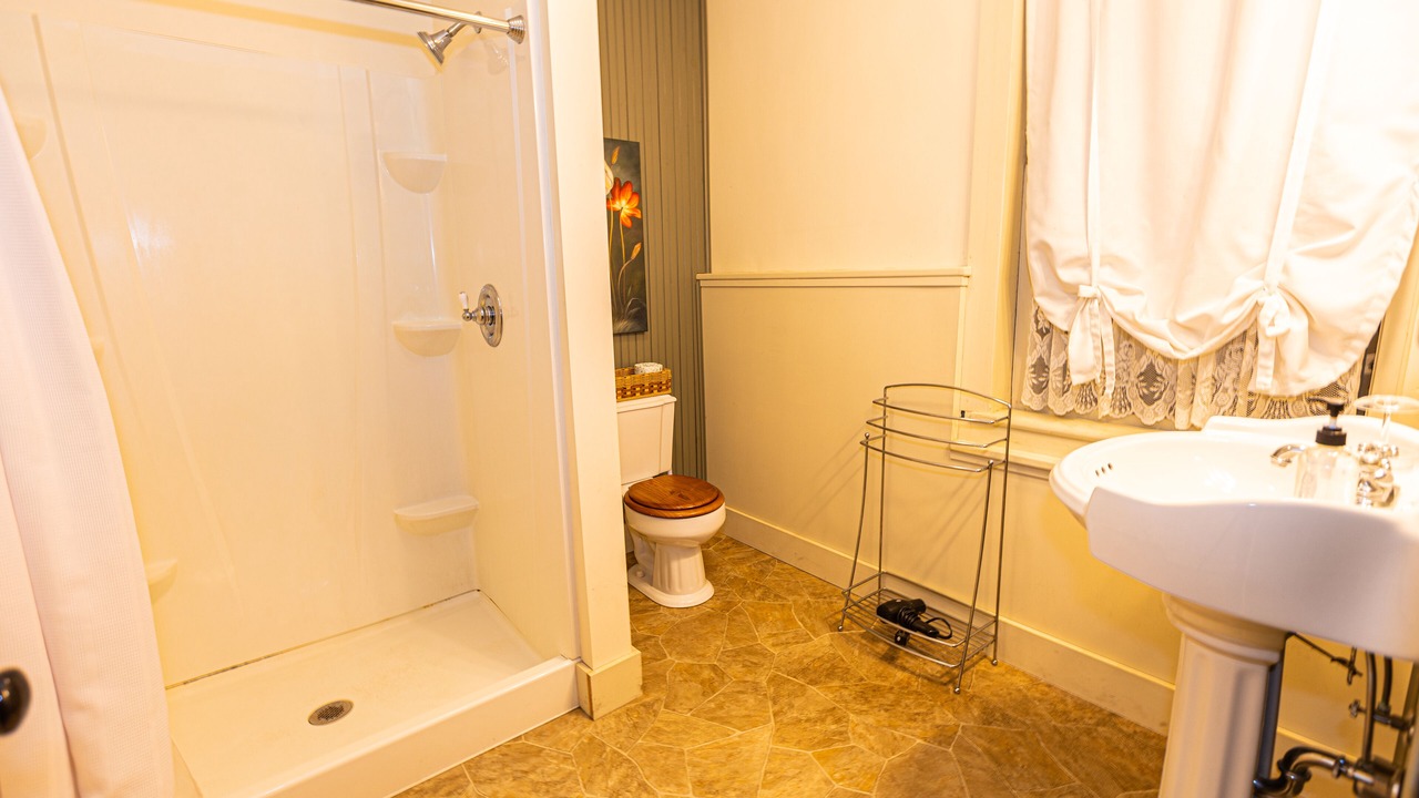 Photo of Bathroom in Alma
