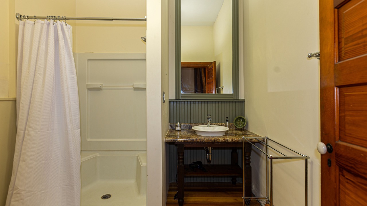Photo of Bathroom in Alma