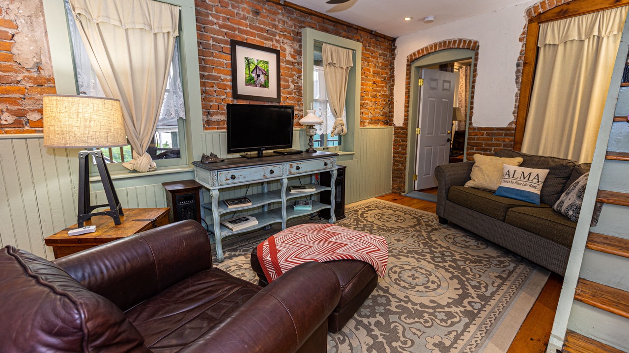 Photo of Livingroom in Alma