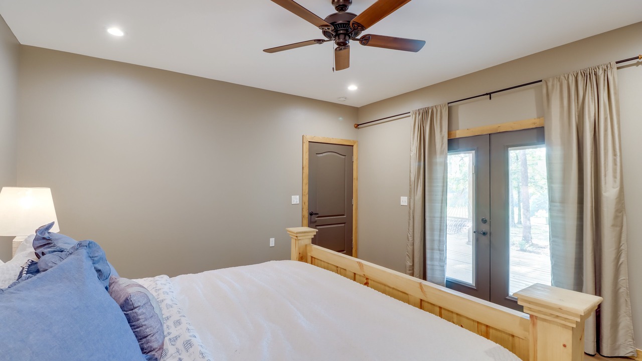 Photo of Bedroom in Drasco