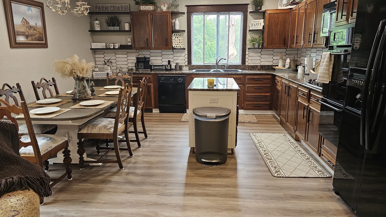 Photo of Kitchen in Cloverdale