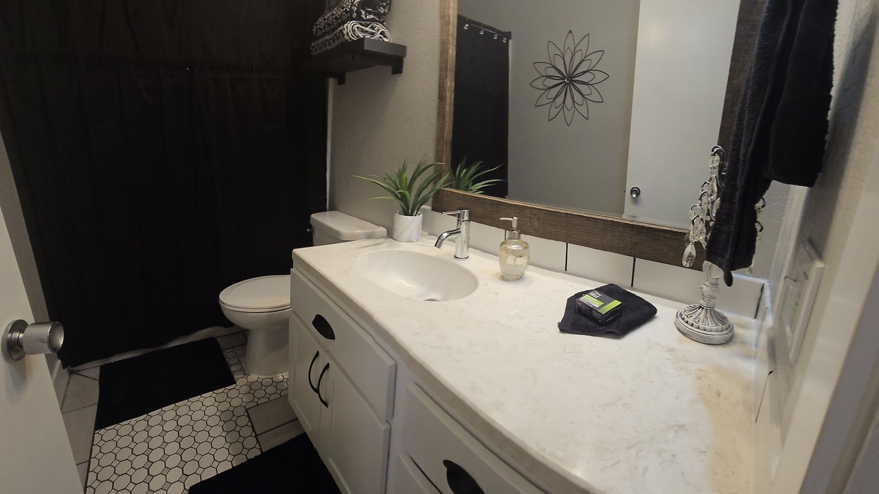 Photo of Bathroom in Cloverdale