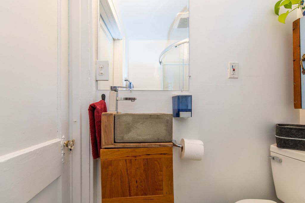 Photo of Bathroom in Old North End