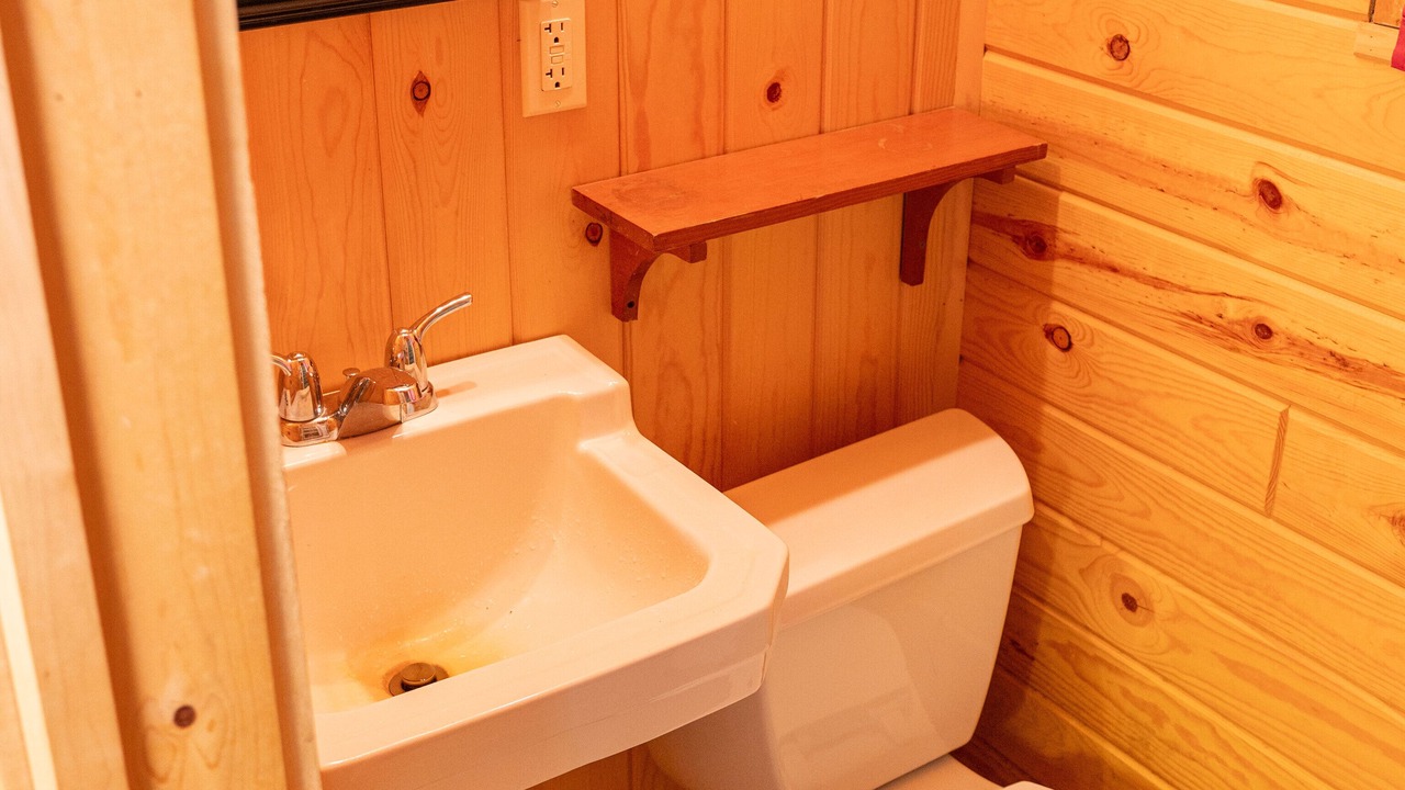 Photo of Bathroom in Hackensack